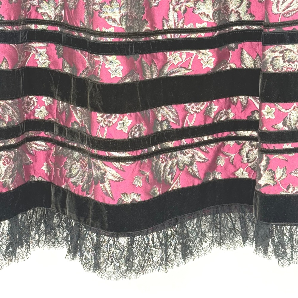 Nanette Lepore Women's Size 4‎ Jacquard Floral Velvet Lace Trim Skirt Burgundy - Picture 2 of 8